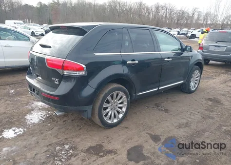 2015 Lincoln Mkx z USA, uszkodzony, nr VIN 2LMDJ8JK5FBL26574